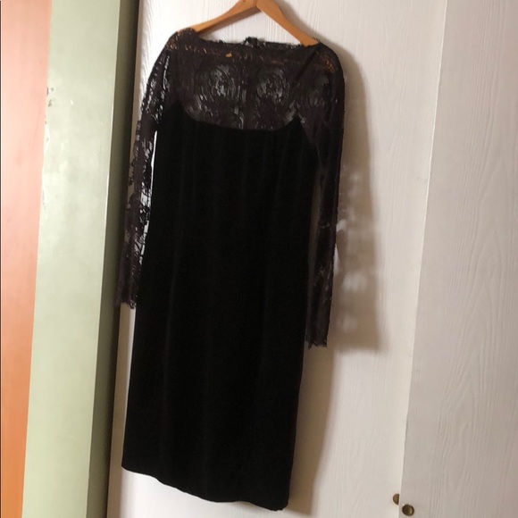 Dress - Picture 1 of 6